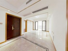 中南世纪花城三期 4室2厅2卫 138m&sup2;