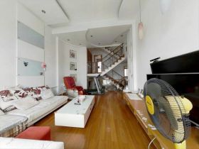 文峰花苑 7室2厅3卫 237.17m&sup2;
