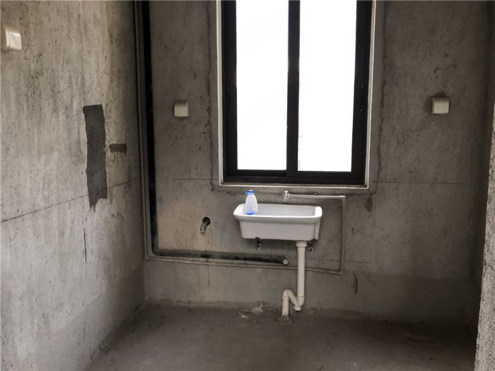 万科白鹭郡 4室2厅2卫 