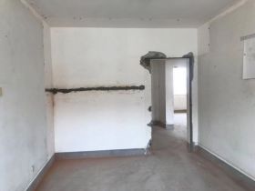 外滩小区 5室3厅2卫 222m²