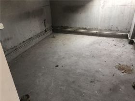 军山花园 4室2厅2卫 200.00m&sup2;