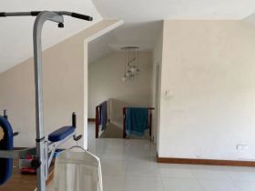 星湖花园 4室2厅2卫 180.00m&sup2;