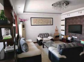 凤凰莱茵苑 3室2厅2卫 147m&sup2;