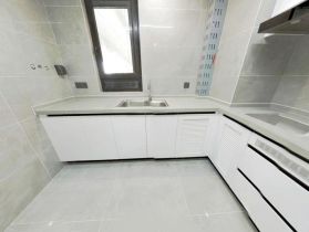 万科有湖（翡翠心湖） 3室2厅2卫 127m&sup2;