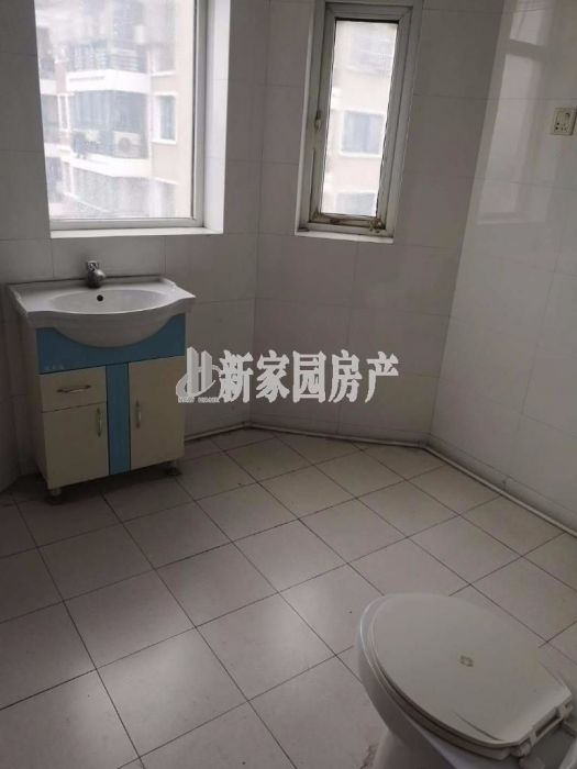 兆丰嘉园 3室2厅1卫 143m&sup2;