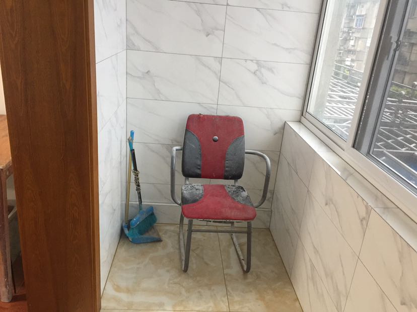 万象新路 2室1厅1卫 62m&sup2;
