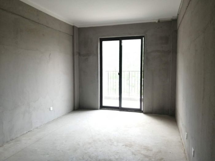 雨润星雨华府南区 4室2厅3卫 205.00m&sup2;