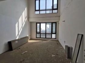 莱茵河畔 3室1厅1卫 134m&sup2;