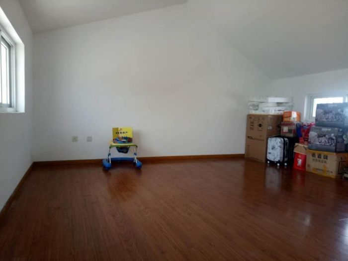 新星苑 3室2厅1卫 117m&sup2;