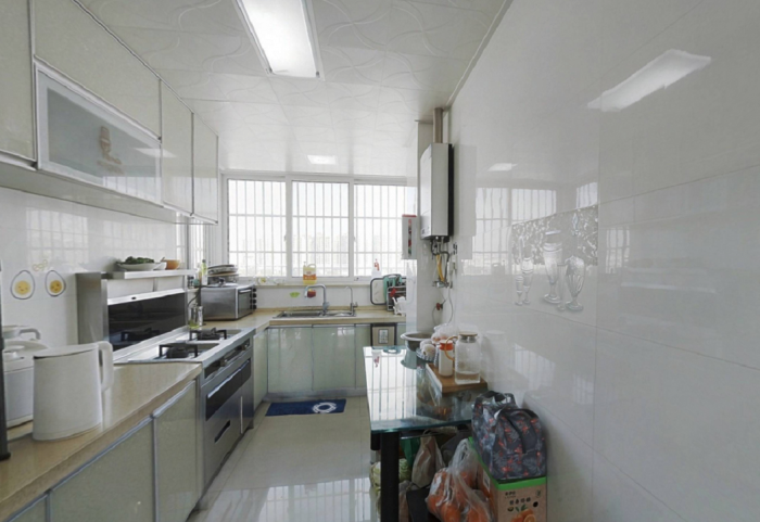 五一新村 4室1厅1卫 117m&sup2;
