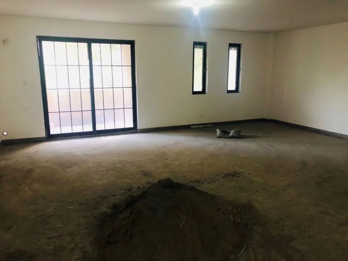 南通壹城水清木华 3室3厅2卫 240m&sup2;