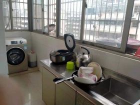 新胜花苑 3室2厅1卫 125m&sup2;