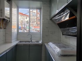 易家桥新村 3室1厅1卫 70.00m&sup2;