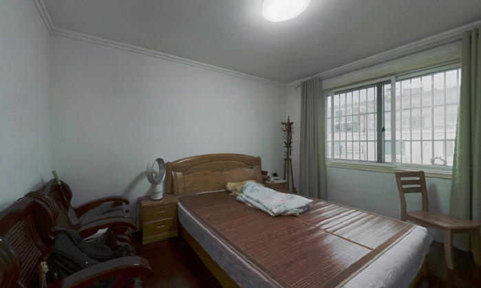 怡安花苑 4室2厅2卫 204m&sup2;