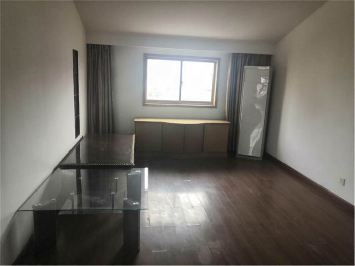 天都花苑 4室2厅2卫 129m&sup2;