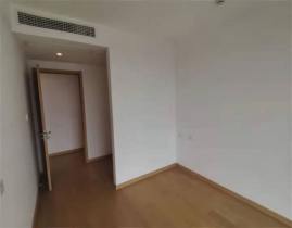 时光漫城 3室2厅2卫 125m&sup2;
