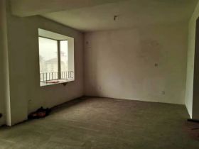 优山美地花园南区 3室2厅2卫 158.00m&sup2;