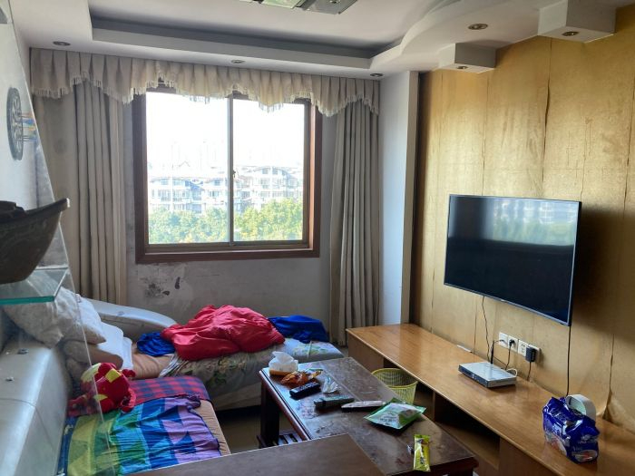 天都花苑 4室2厅2卫 178m&sup2;