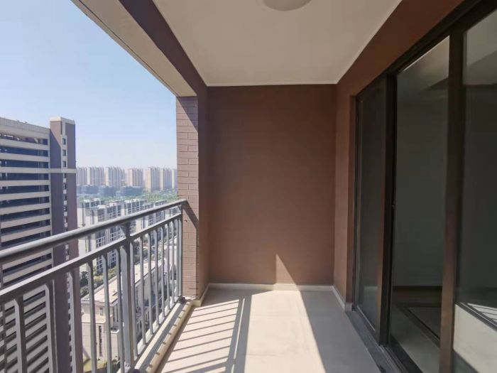 林肯公园 3室2厅1卫 93m&sup2;