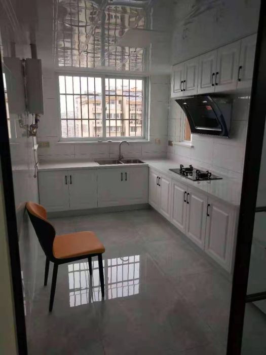 瑞景新居 3室1厅1卫 95.73m&sup2;