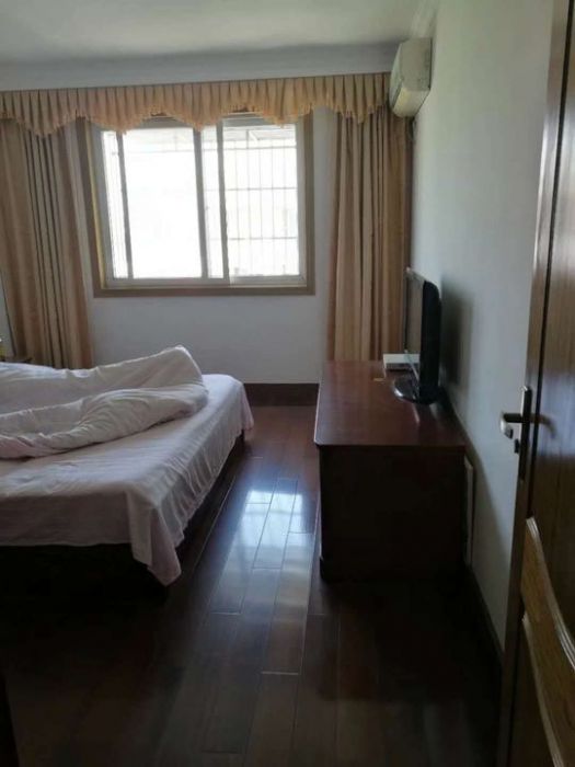 五一新村 4室2厅2卫 174.5m&sup2;