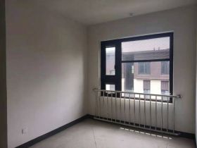 春风南岸西园 5室2厅3卫 204m&sup2;