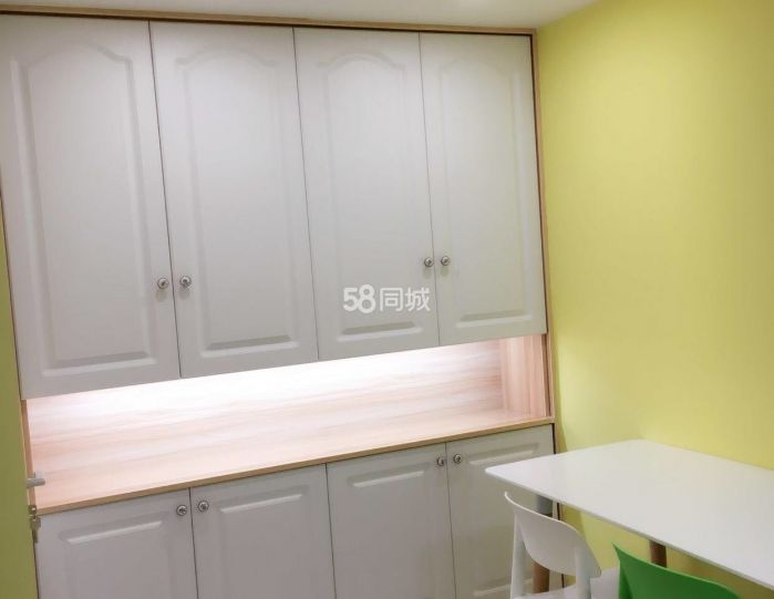 万科爱情公寓 2室1厅1卫 70m&sup2;