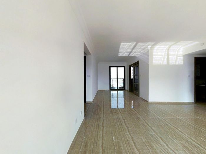 碧桂园时代悦城 4室2厅2卫 143m&sup2;