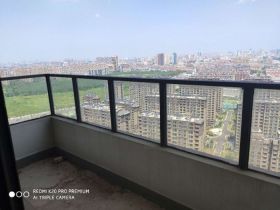 万濠星城 5室2厅2卫 200m&sup2;