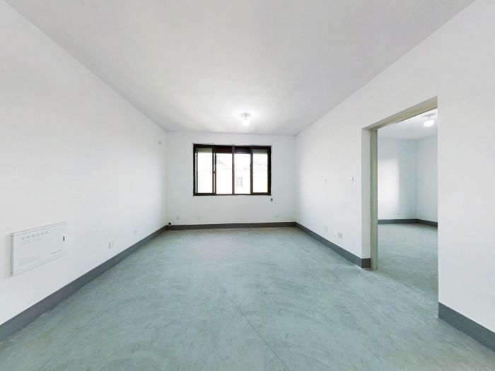 兴石花园 3室1厅1卫 110.98m&sup2;