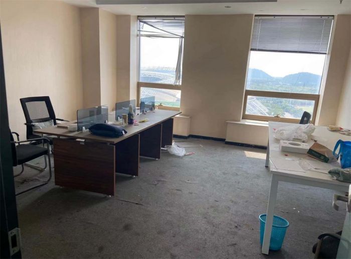 中南世纪城 1室1厅1卫 308m&sup2;