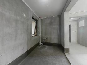 保利香槟国际 4室2厅2卫 136.8m&sup2;