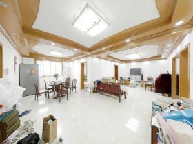 富丽花园 3室2厅2卫 130m&sup2;