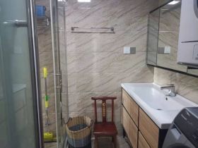 德诚翠湖湾 3室2厅2卫 136m&sup2;