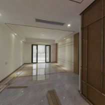 中南世纪花城三期 3室2厅2卫 125m²