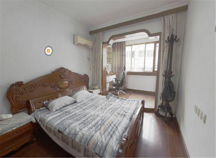 小石桥花苑 3室2厅1卫 121m&sup2;