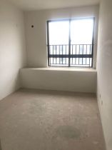 罗福宫 3室1厅1卫 96m²