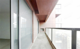 第九园 4室2厅2卫 137m&sup2;