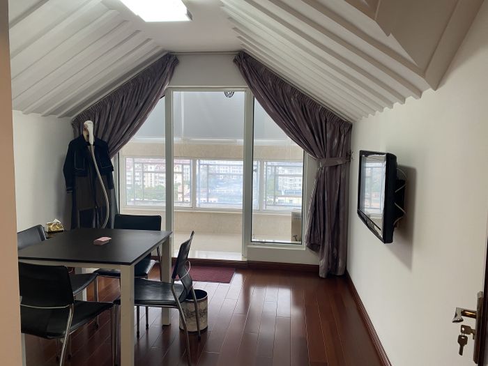 春晖花园 4室2厅2卫 175m&sup2;