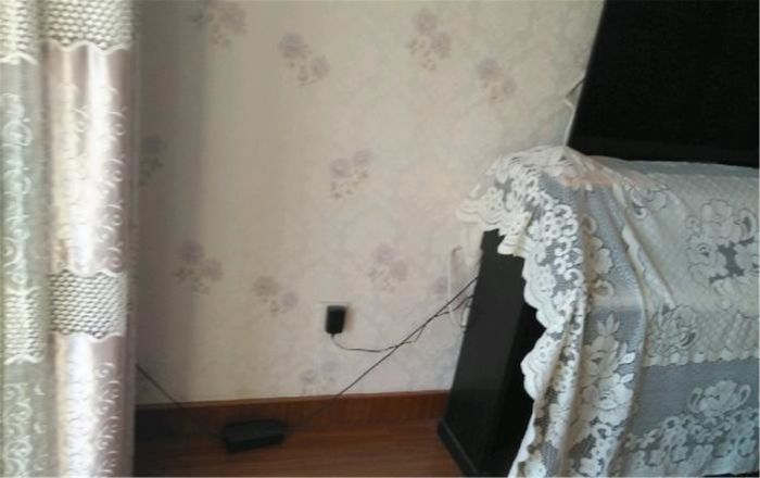 紫东花苑 3室1厅1卫 170m&sup2;
