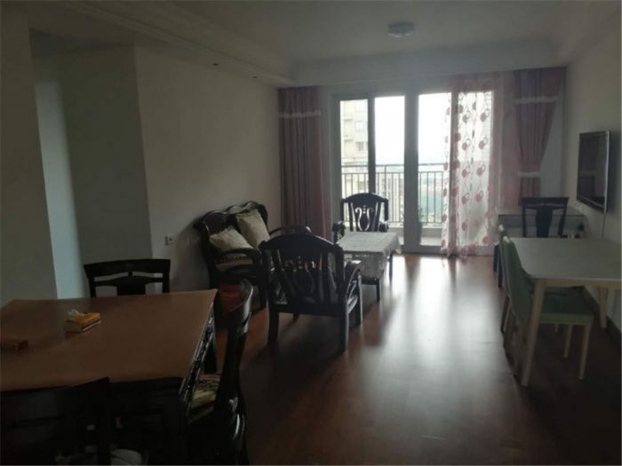 中海碧林湾 3室2厅2卫 140m&sup2;