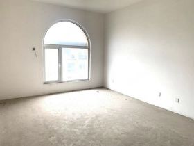 军山花园 4室2厅2卫 175.00m&sup2;