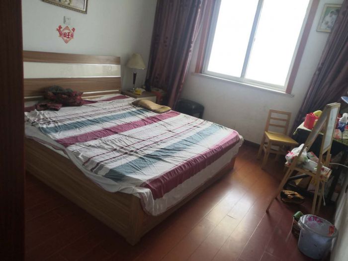 天山花苑 2室1厅1卫 80m&sup2;