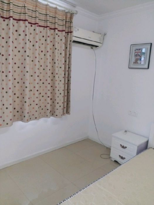 易家桥新村 1室1厅卫 40m&sup2;