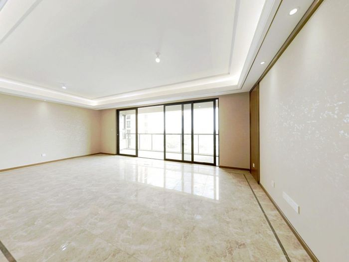 绿城沁园 4室2厅2卫 178m&sup2;