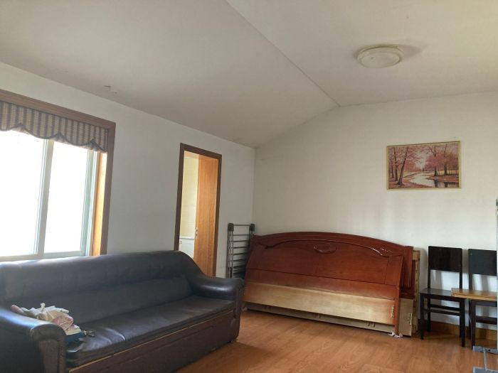 天都花苑 4室2厅2卫 178m&sup2;