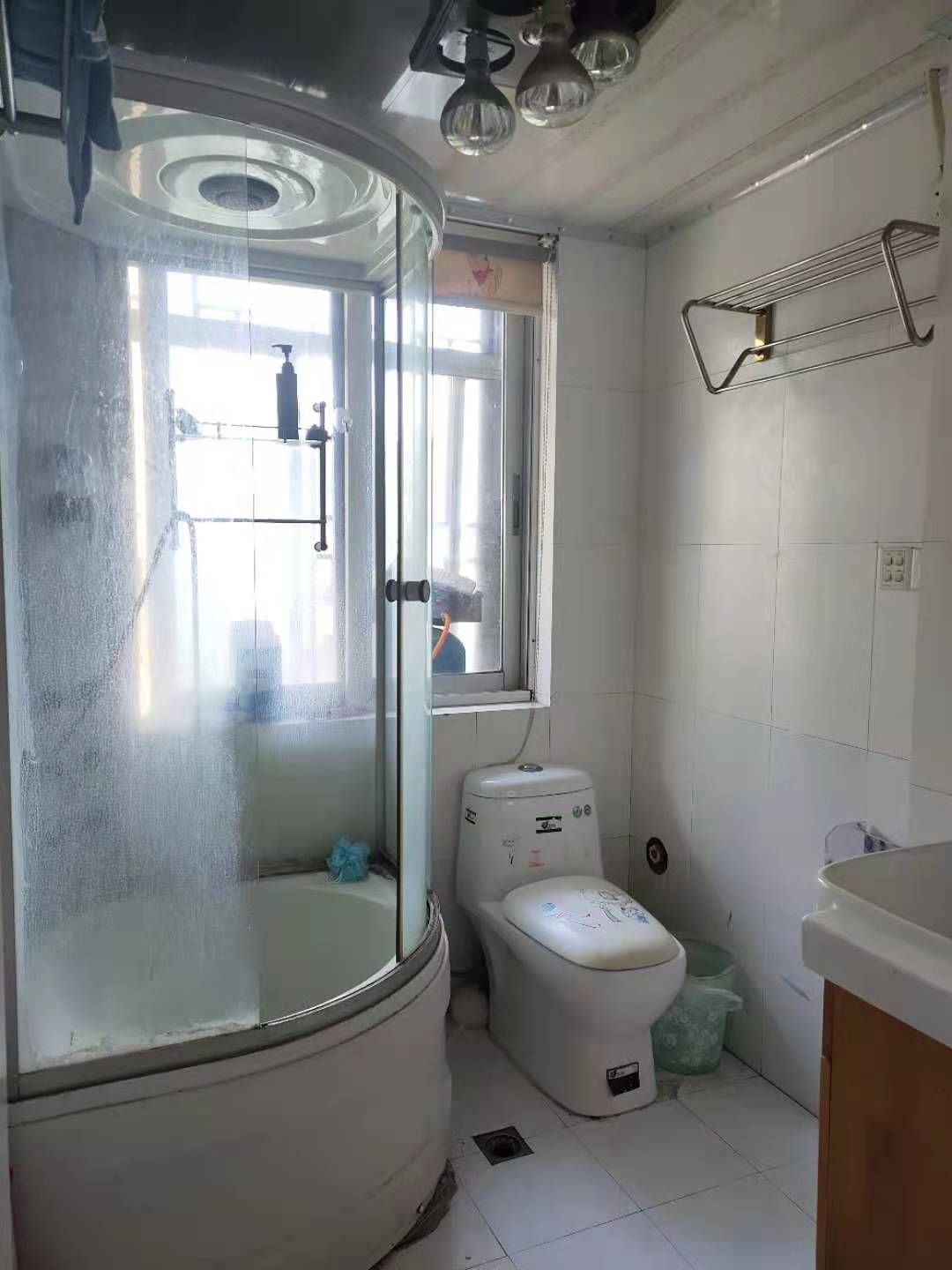 光明花苑(崇川区) 4室2厅1卫 110.71m&sup2;