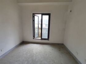 南通橡树湾 5室2厅3卫 225m&sup2;