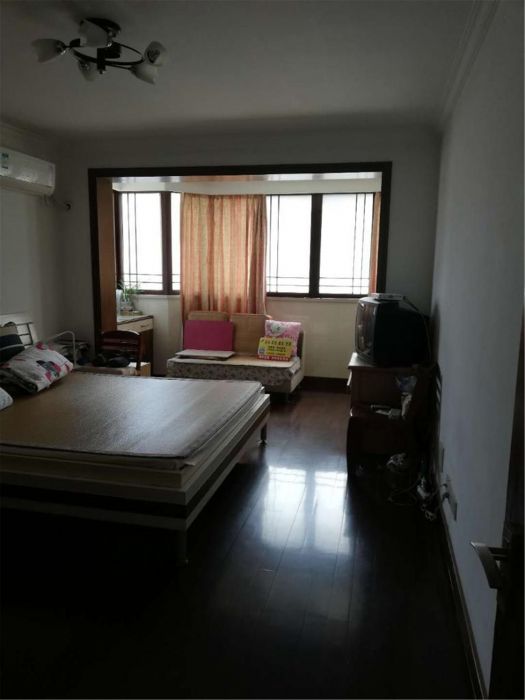 天都花苑 2室2厅1卫 108.7m&sup2;