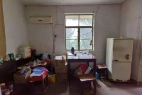 易家桥新村 2室1厅1卫 60.78m²